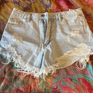 Small light wash shein denim shorts
